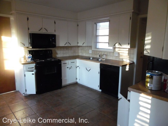 Building Photo - 3 br, 2 bath House - 500 S Dixieland Dr