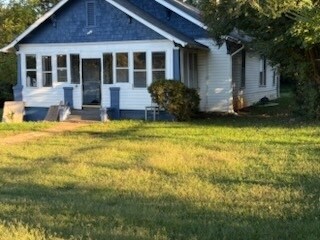 Foto del edificio - 134 American Legion Blvd