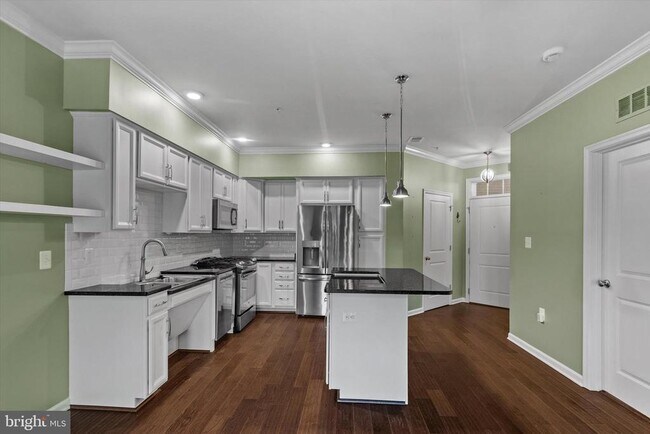 Foto del edificio - 43031 Foxtrail Woods Terrace