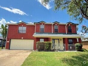 Building Photo - 1204 Bristol Dr