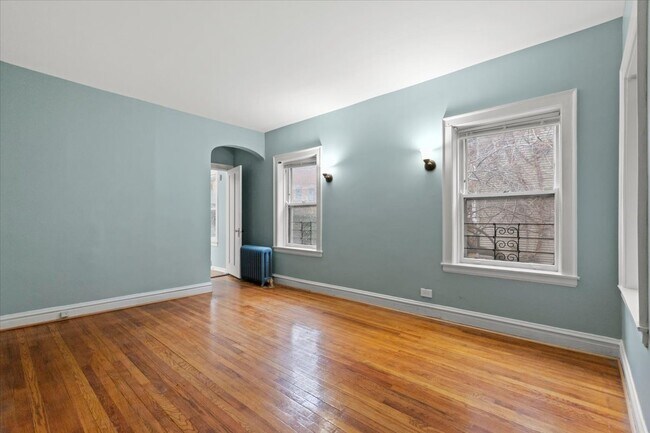 Foto del edificio - 1317 W Albion Ave