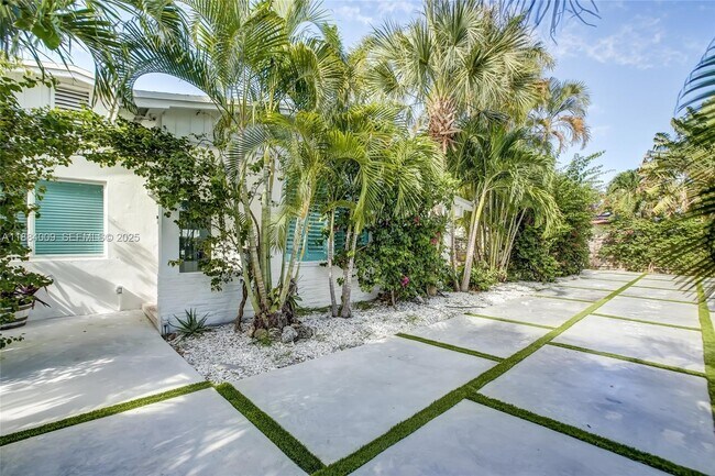 Foto del edificio - 2601 NE 11th Ct