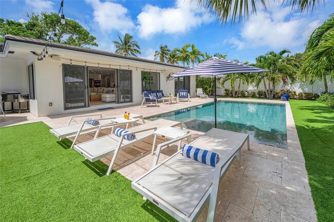 Foto del edificio - 2205 SE 19th St