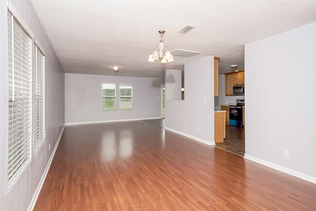 Foto del edificio - 3083 Avalon Lake Dr SW