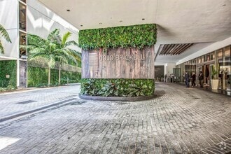Building Photo - 1010 Brickell Ave