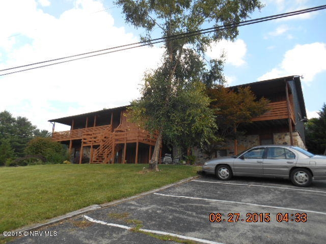 Building Photo - 5602-5604 Thornspring Church Rd