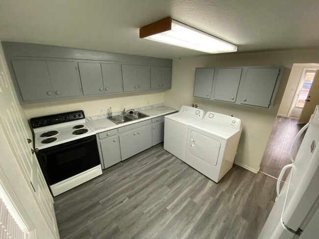 Building Photo - 7655 W 61st Ave
