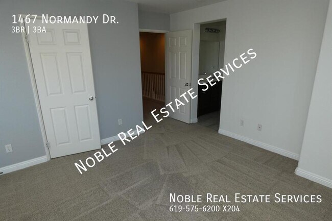 Foto del edificio - 1467 Normandy Dr
