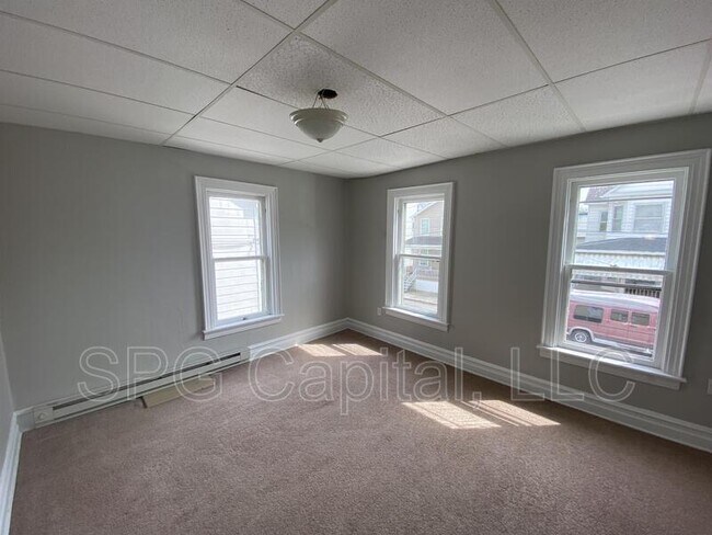 Foto del edificio - 422 Locust St