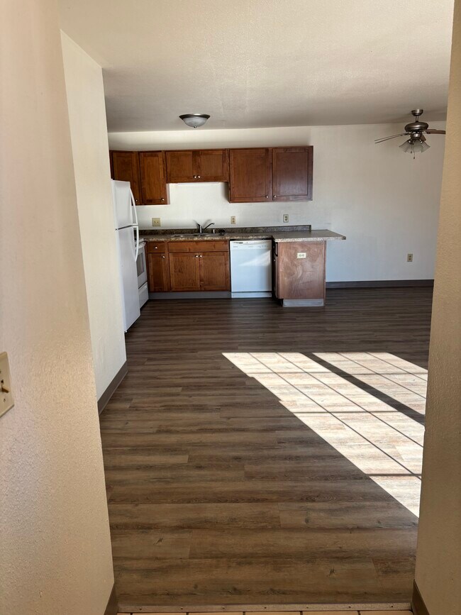 Foto del edificio - Freedom Village Apts