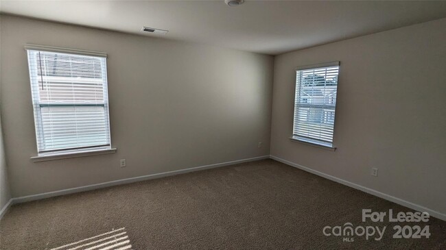 Building Photo - 2114 Allium Dr