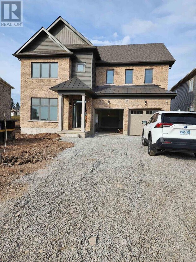 26 Oriole Crescent, Port Colborne, ON L3K 6E2 House for Rent in Port