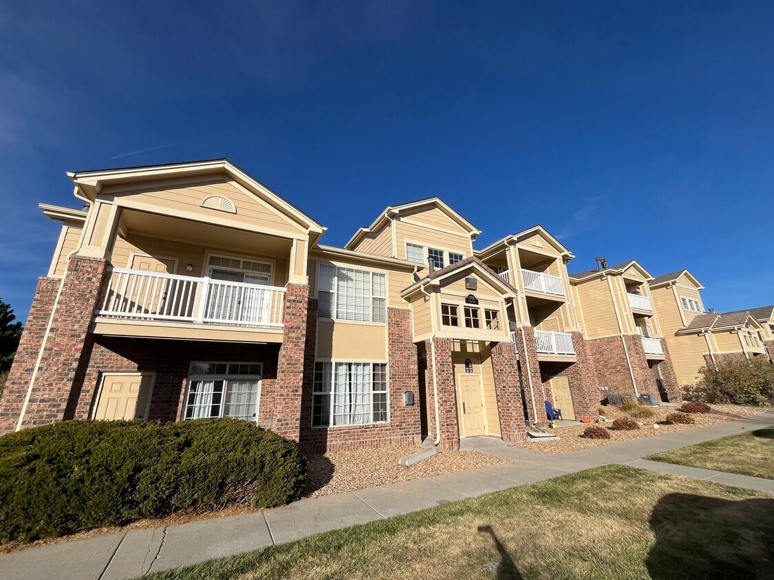 Primary Photo - 2 bed 2 bath condo in First Creek Farms
