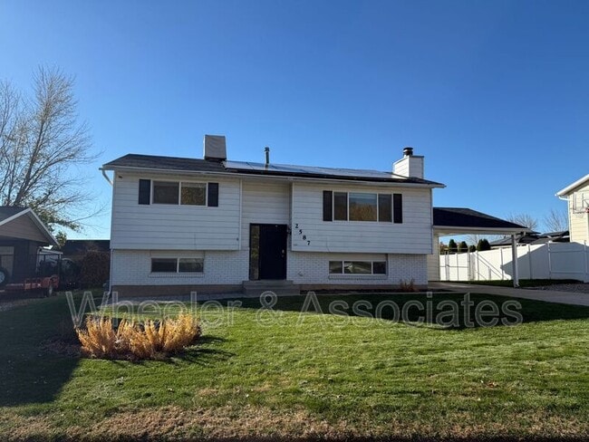 Building Photo - 2587 N 1450 E