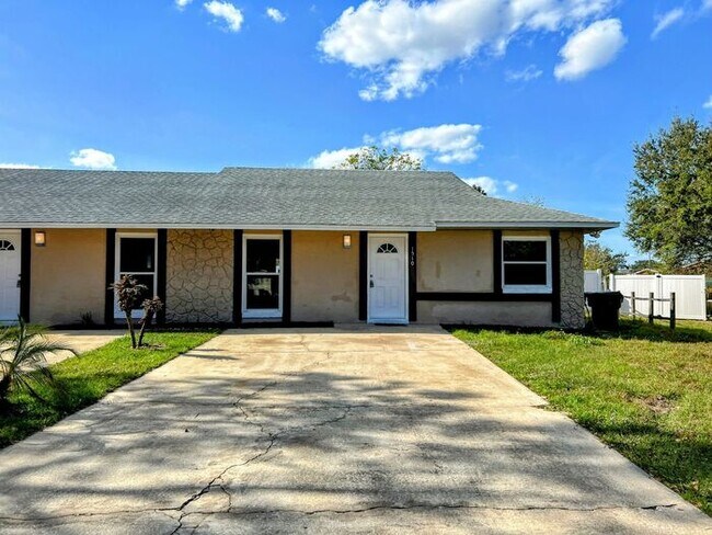 Foto del edificio - 2 Bedroom Candlewyck