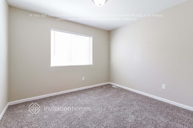 Foto del edificio - 19129 18th Ave Ct E