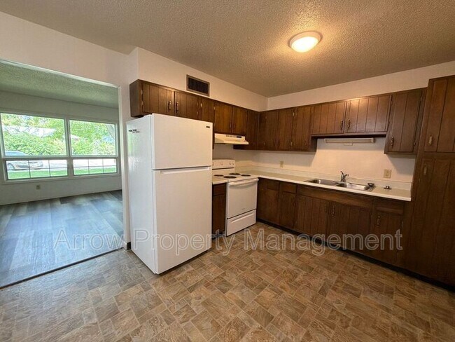 Foto del edificio - 650 E 12th St