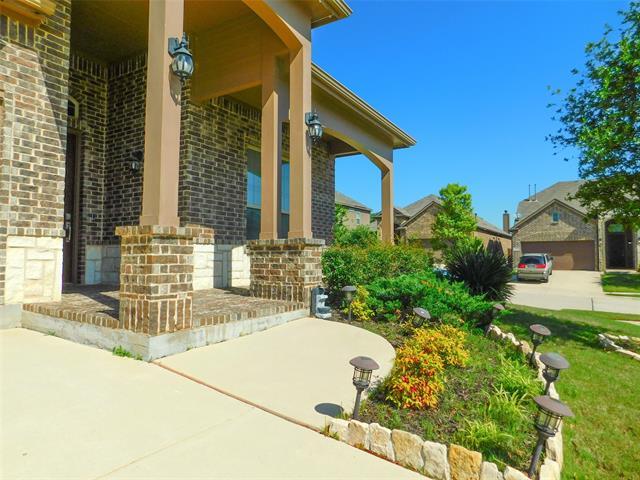 Building Photo - 3300 El Dorado Dr
