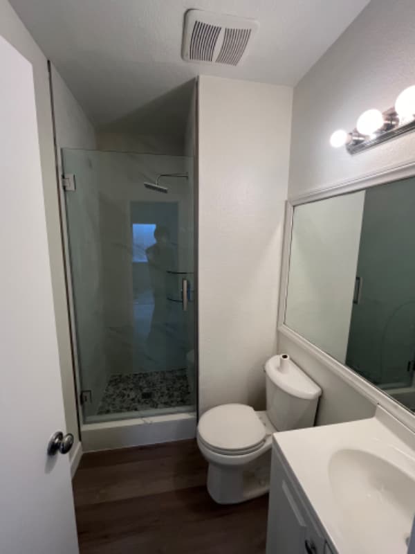 Building Photo - 22552 La Jolla Cir