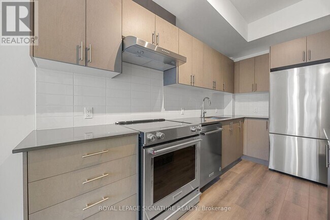 Photo du bâtiment - 8960-8960 Jane St