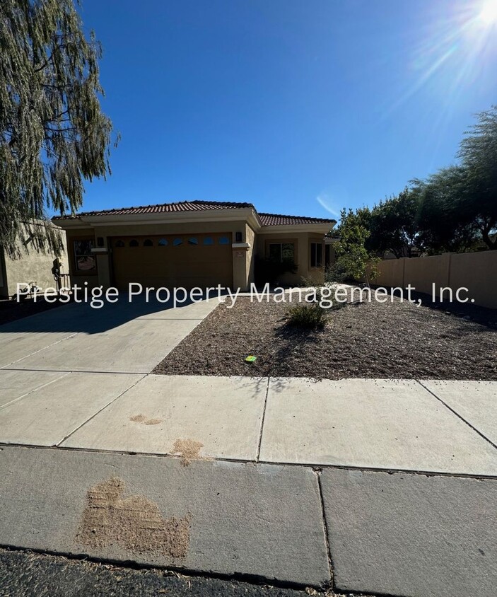 Foto principal - Beautiful Gated Community 4BD/2BA Home in ...