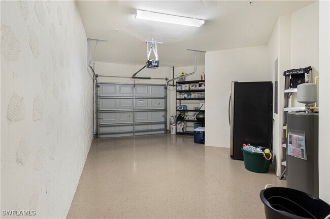 Foto del edificio - 9063 Capistrano St N