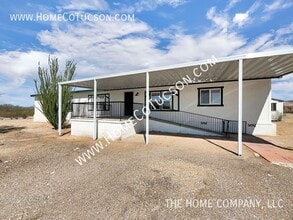 Building Photo - 9630 W Calle Cibeque