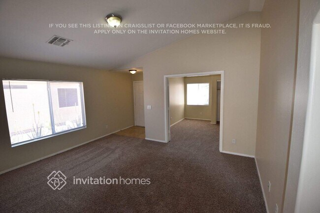 Foto del edificio - 12018 W Aster Dr