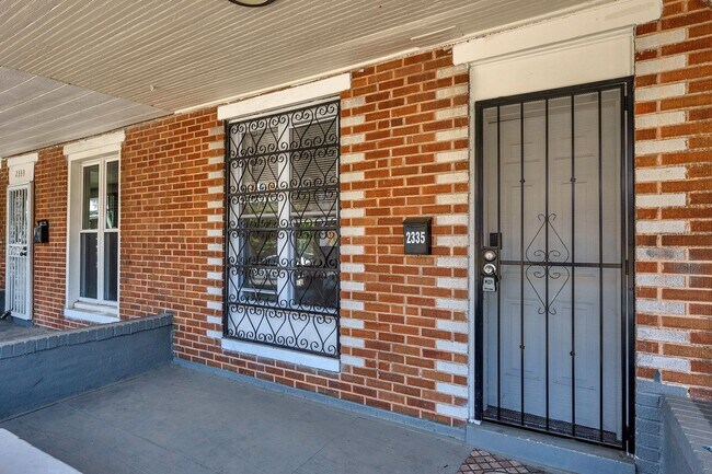 Foto del edificio - Lovely 3 Bedroom 2 Bathroom Rowhome for Rent