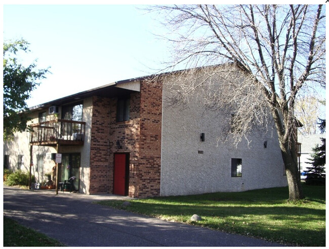 Building Photo - Greenwood