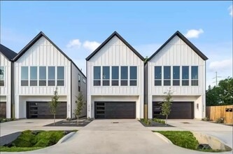 Building Photo - 3610 Dreyfus St