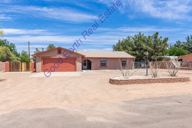 Primary Photo - 5094 Ave Del Sol