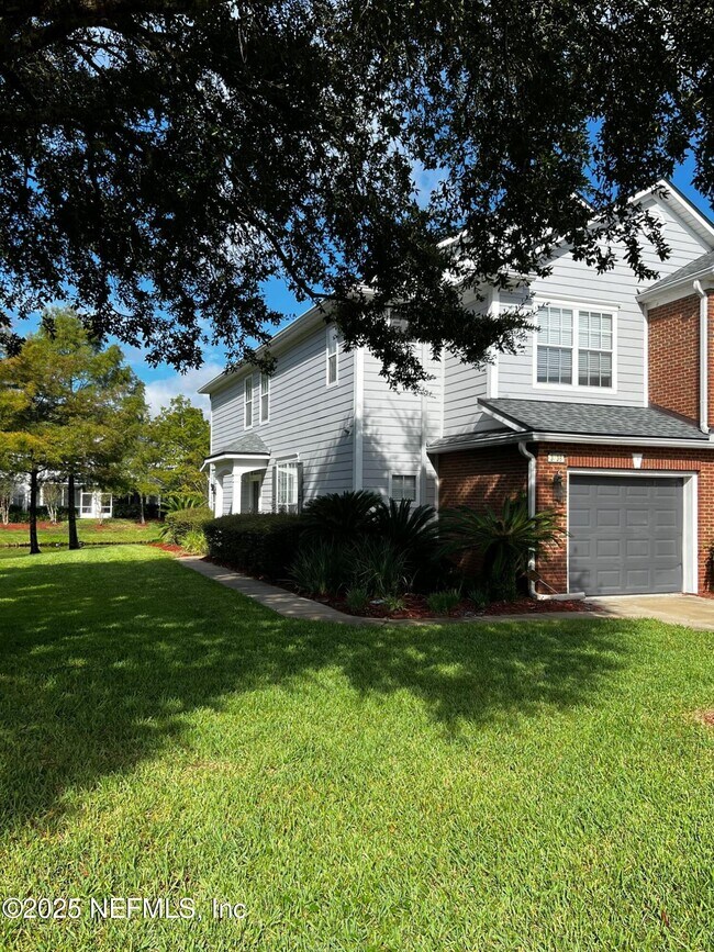 Foto del edificio - 3738 Windmaker Way