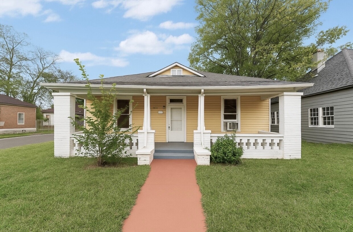 Primary Photo - 1520 Avenue G