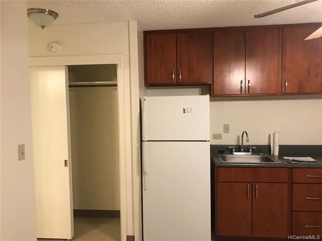 Foto del edificio - 1312 Alapai St