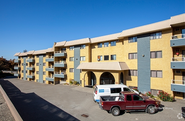 Building Photo - Dufferin Terrace