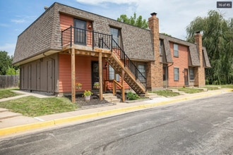 Building Photo - 238 NW Woods Chapel Rd