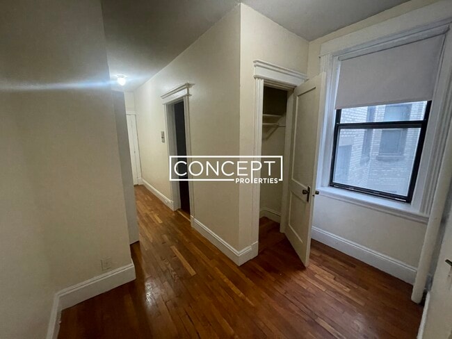 Foto del edificio - 1152 Commonwealth Ave