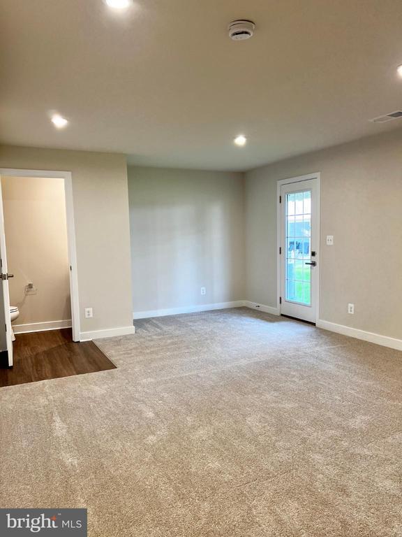 Building Photo - 1704 Belle Fourche Dr