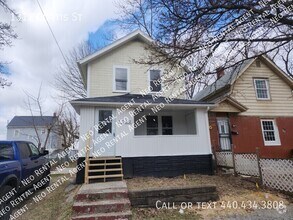 Building Photo - 1312 Curtis St