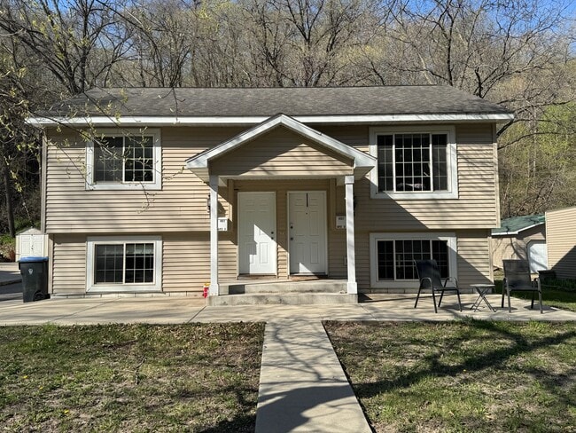 Building Photo - 407 Glenwood Ave