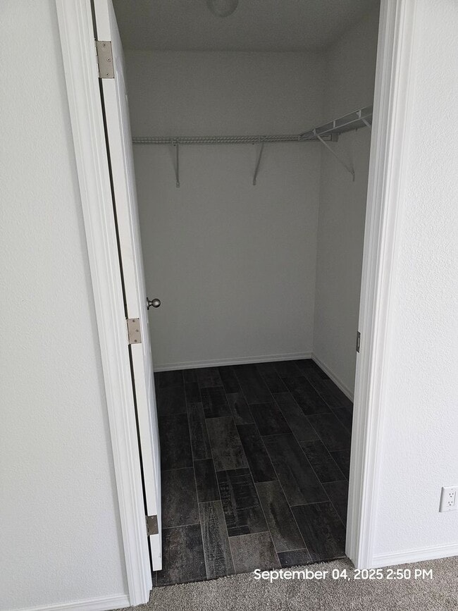 Building Photo - 3 bed 2 bath Manufactured Home