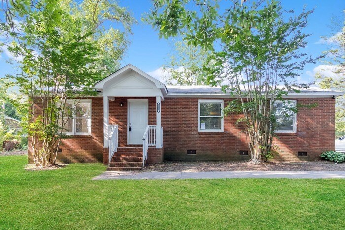 Primary Photo - Beautiful Home in Greensboro, NC