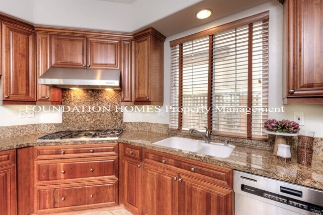 Foto del edificio - 3 br, 2.5 bath House - 10 Woodbridge Way