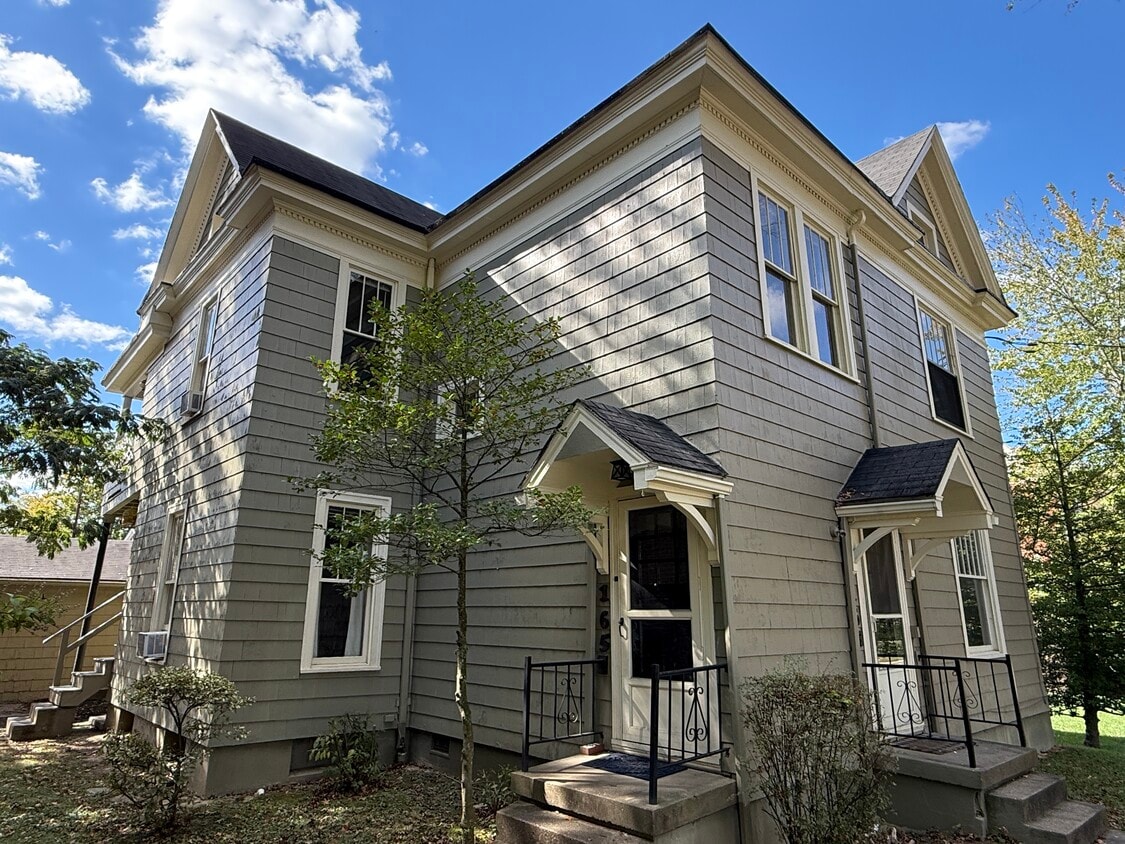 Foto principal - 165 Edgwood St