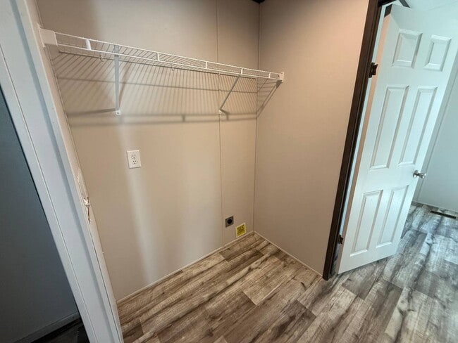 Building Photo - 2881 TX-110