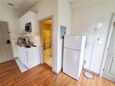 Building Photo - 364 Harvard St