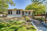 Primary Photo - 3645 E Washburn Ave