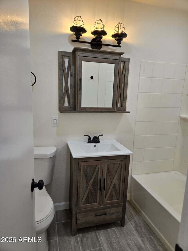 Foto del edificio - 1223 W University Dr