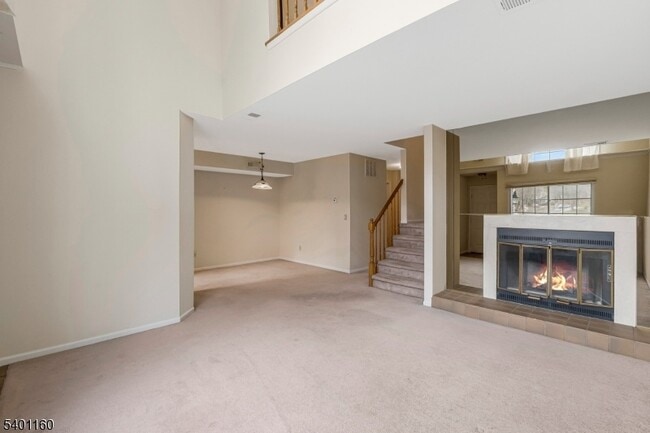 Building Photo - 62 Bentley Ct